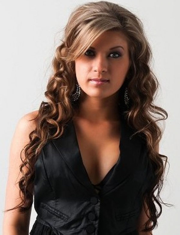 30 Popular And Trendy Curly Hairstyles For Teenage Girls 30 Popular And Trendy Curly Hairstyles For Teenage Girls
