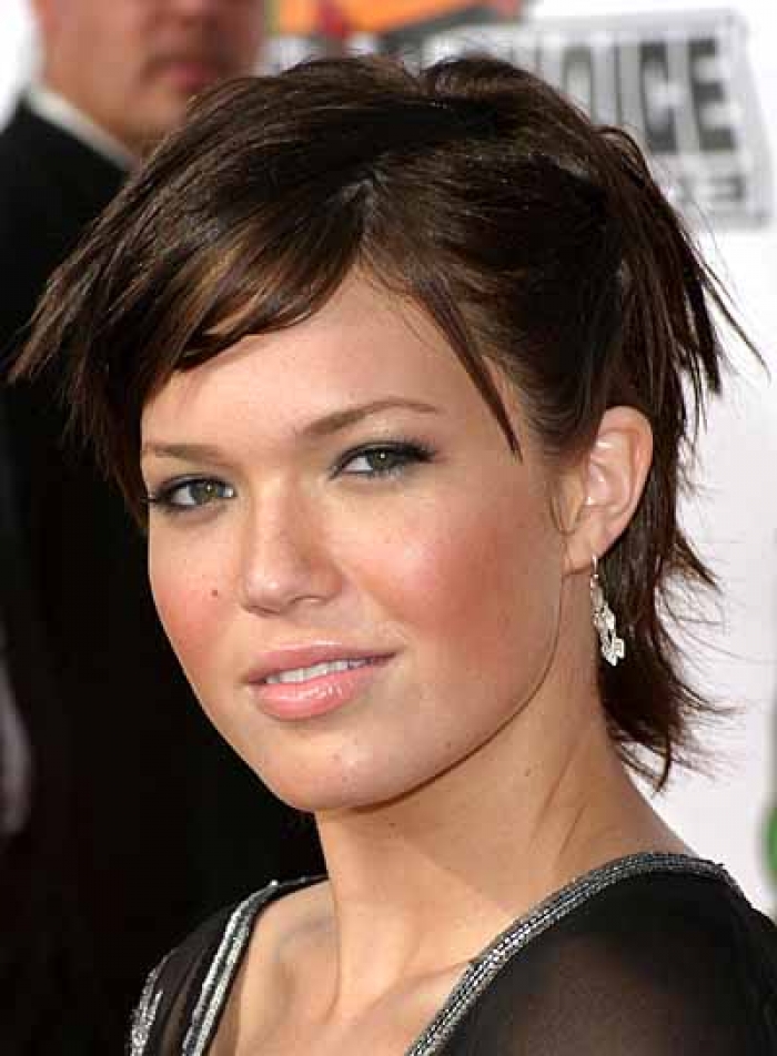 short-hair-round-face-hairstyles