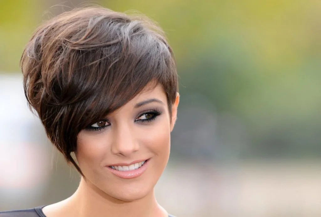short-hairstyles-for-thick-hair