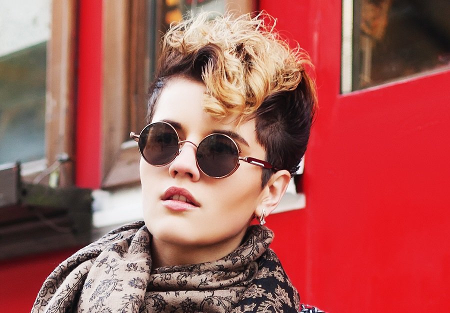 short messy undercut for women with round face