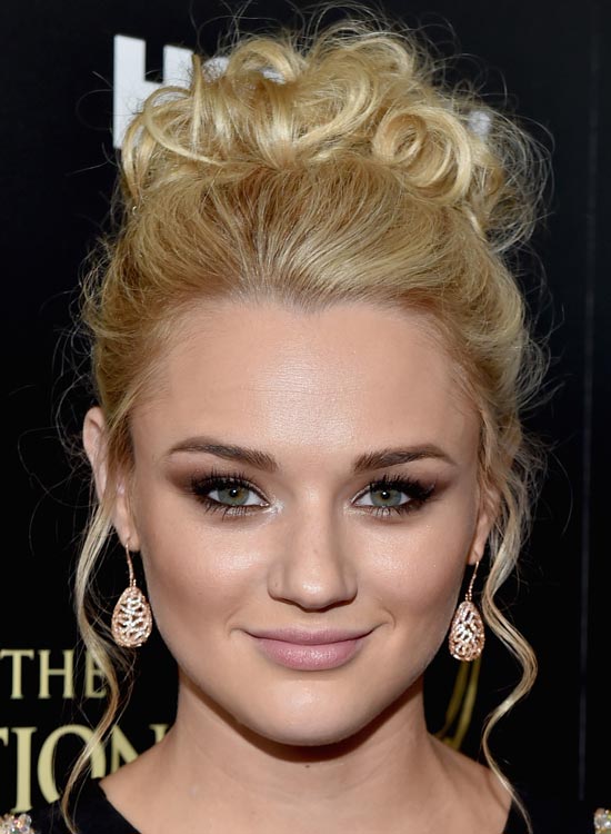25 Simple And Stunning Updo Hairstyles For Curly Hair Hottest Haircuts