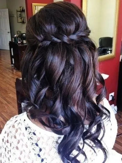 bridesmaid-hairstyles-for-long-hair