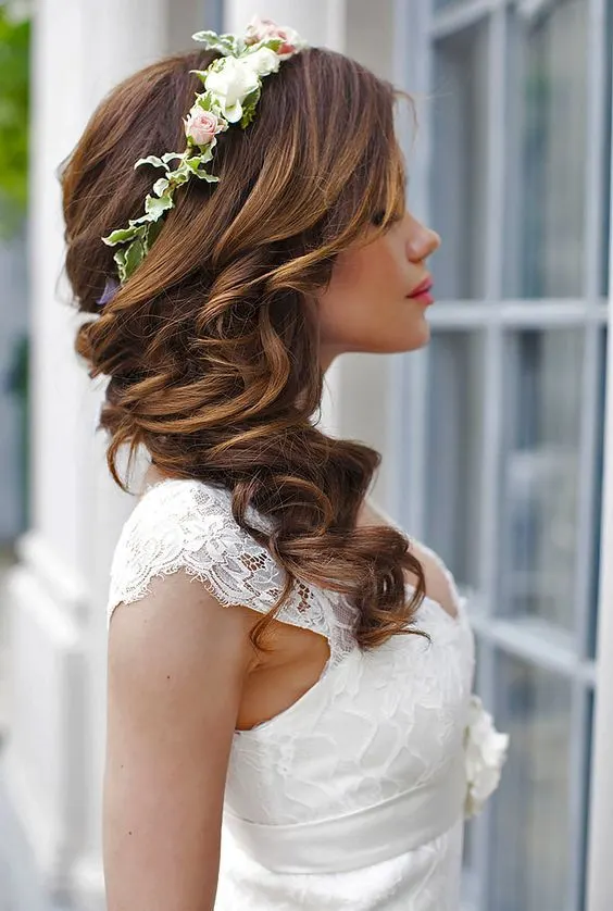 long-bridal-hair-with-floral-band