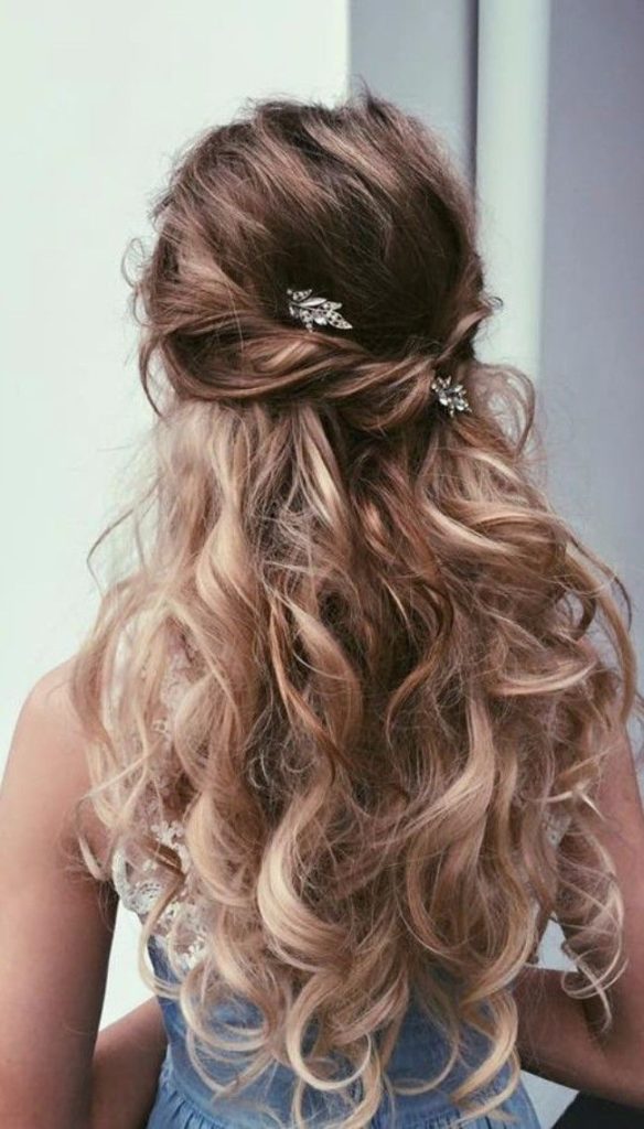 prom-hairstyle-for-long-hair-with-accessories