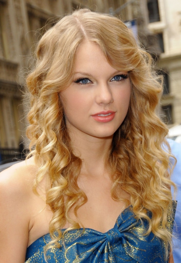 Side Bangs with Curly Hair