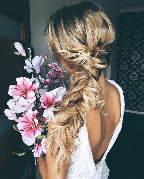 Loose Fishtail Braid Hairstyle