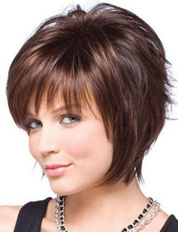 25 Gorgeous and Flattering Short Hairstyles for Round Faces – Hottest  Haircuts