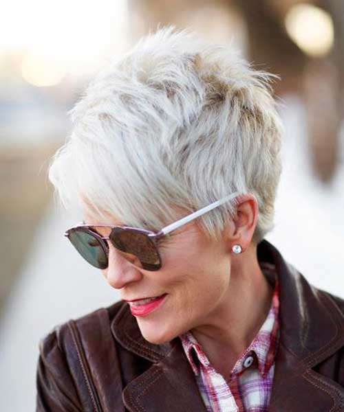 Short Hairstyles for Older Women