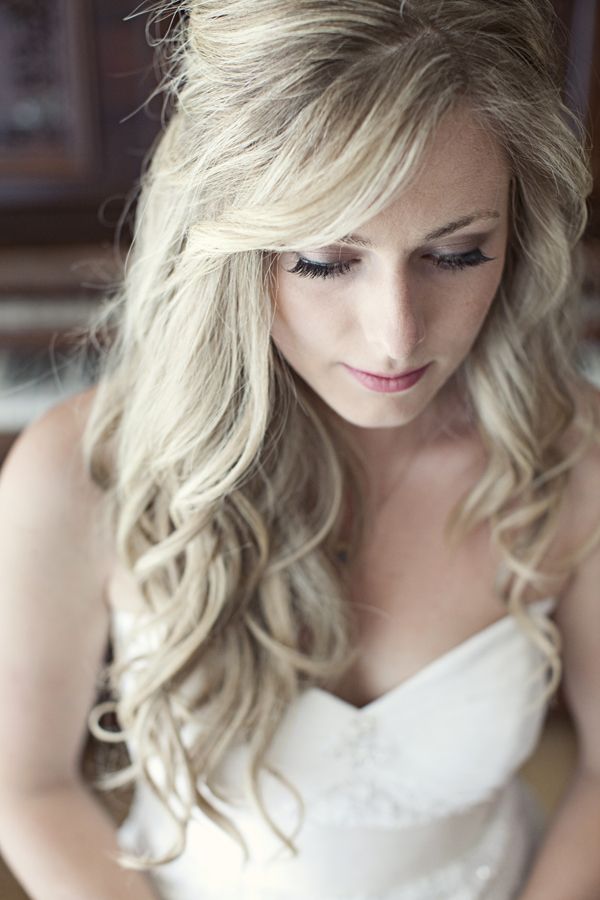 25 Most Elegant Looking Curly Wedding Hairstyles - Haircuts