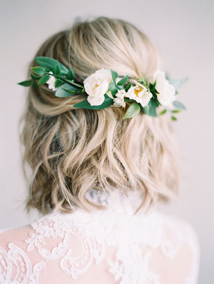 Short Wedding Hairstyle with Flowers