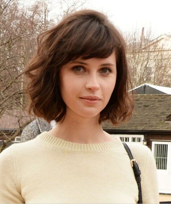 short hairstyles side bangs