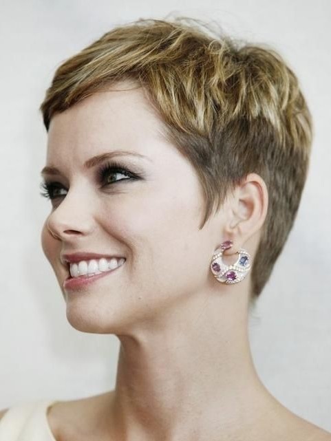 Short Hairstyles For Women Over 40