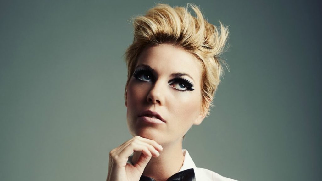 30 Funky Hairstyles for Short Hair – Look Bold And Hot