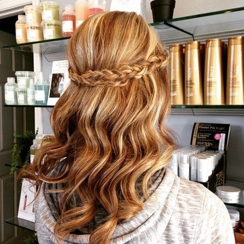 Half Up Half Down Wavy Hairstyle with a Braid