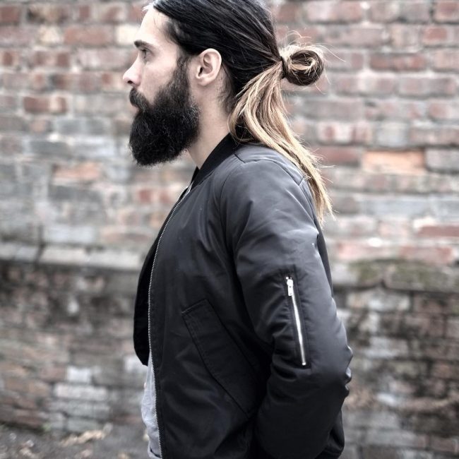 15 Ponytail Hairstyles For Men To Look Smart And Stylish – Hottest Haircuts