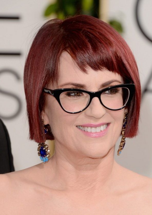 Hairstyles For Women Over 50 With Glasses