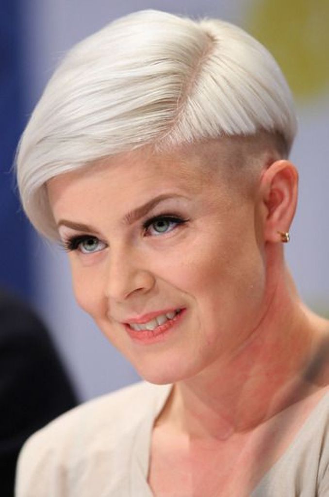 Pixie Hairstyles For Women Over 50