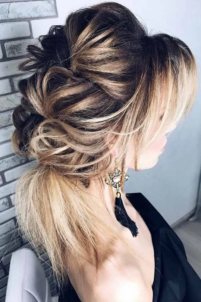 Gorgeous Updo Hairstyle for Medium Hair