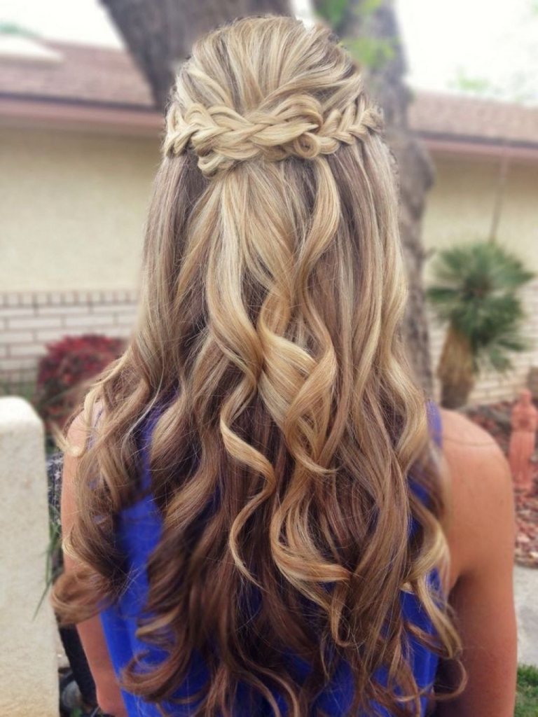 Half Up Half Down Hairstyle with Knotted Braid