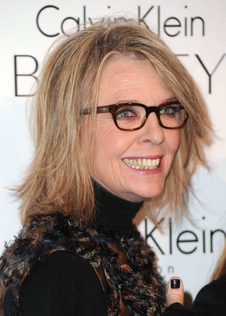 Hairstyles For Women Over 50 With Glasses