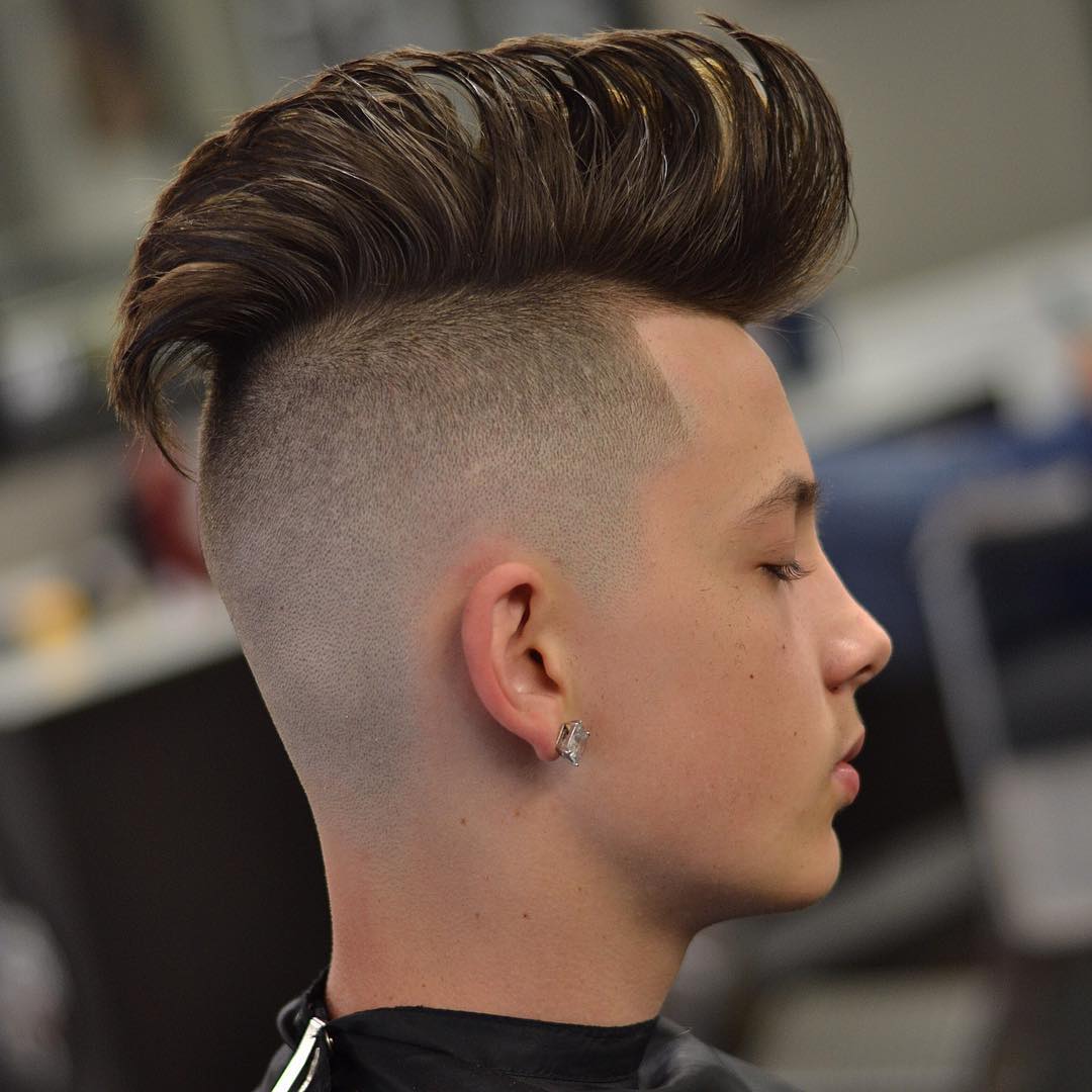 15 Mohawk Hairstyles for Men To Look Suave - Haircuts & Hairstyles 2021