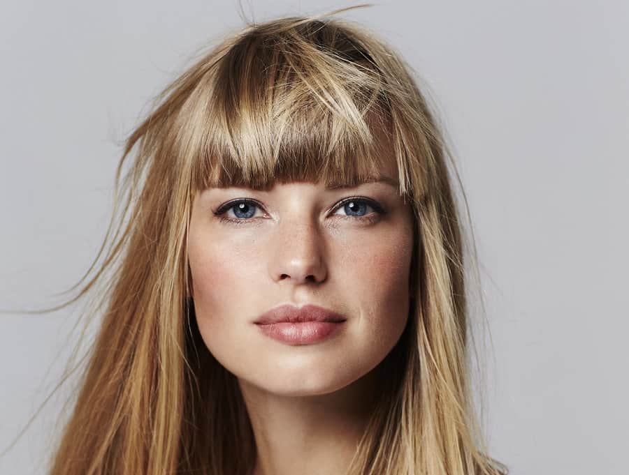 blunt fringe with long blonde hair