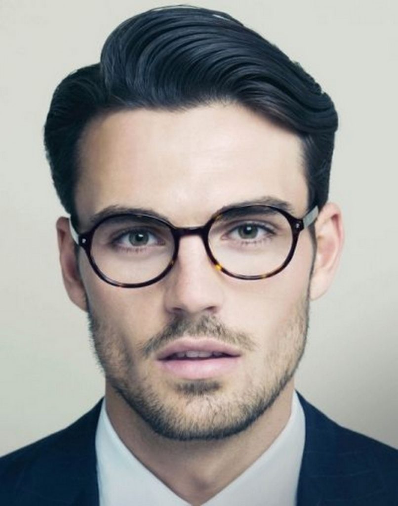 Men's Hairstyles with Glasses