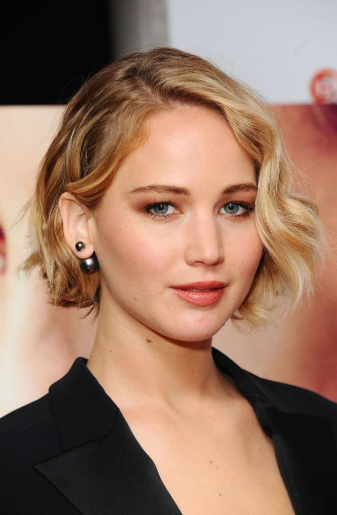 fine hair low maintenance medium length haircuts