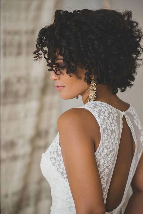 19. Wedding Hairstyle with Curls