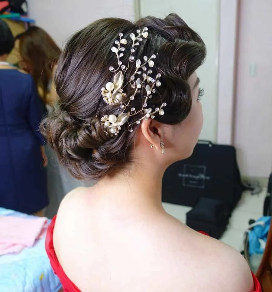 woman with 1920s updo hairstyle