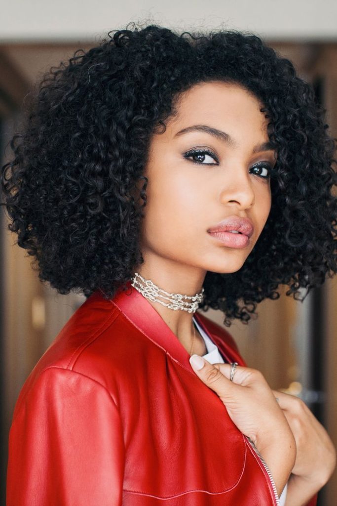 35 Natural Hairstyles To Glam Up Your Look Haircuts