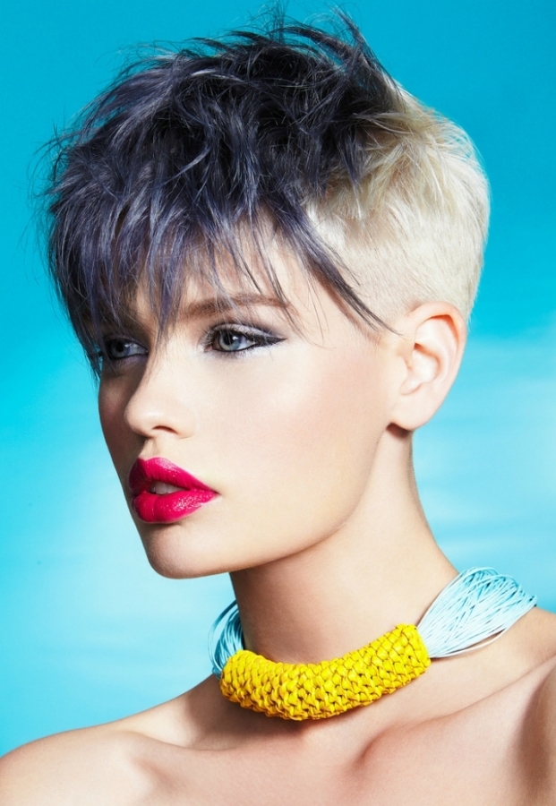 Short Hairstyles with Highlights