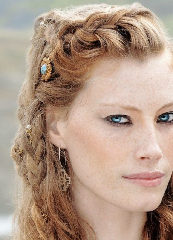 20 Viking Hairstyles for Men and Women of This Millennium - Hottest