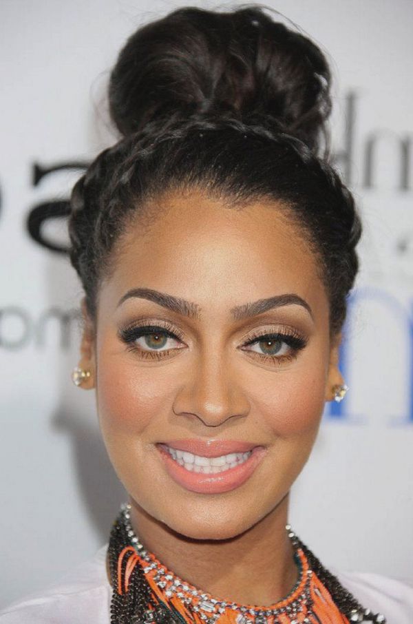 Top 15 Trendy Updo Hairstyle for Black Women That Look Great