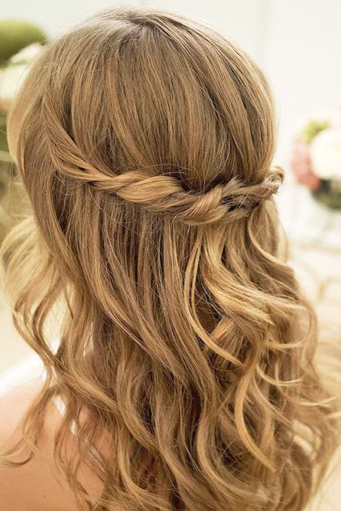 21 Classy And Charming Hairstyles For Wedding Guest