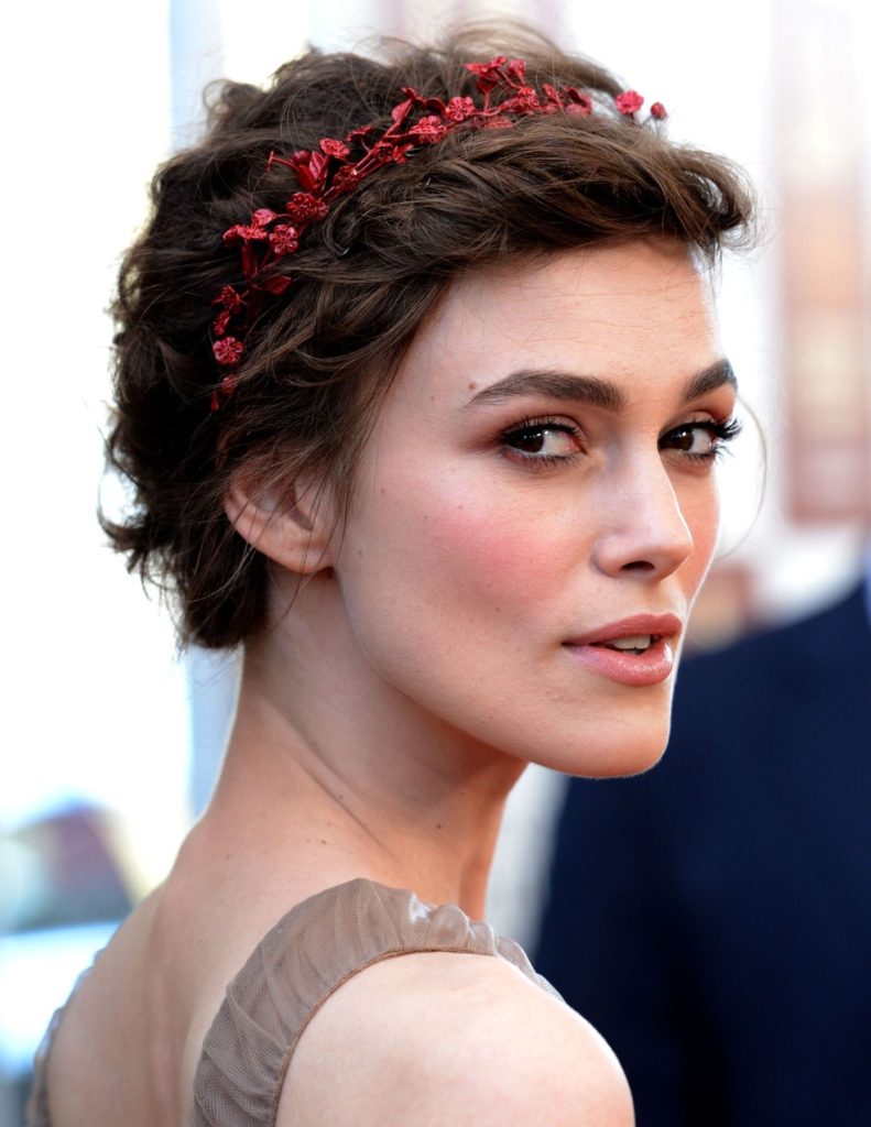 20 Best Greek Hairstyles We're Obsessed With