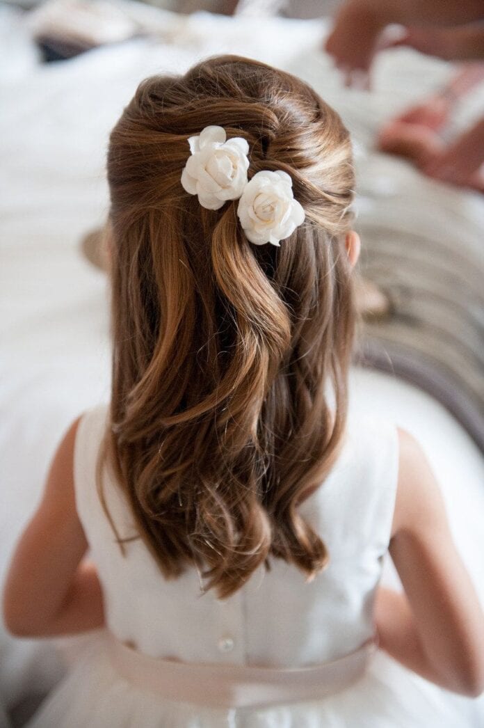 21 Most Cutest Flower Girl Hairstyles – Hottest Haircuts