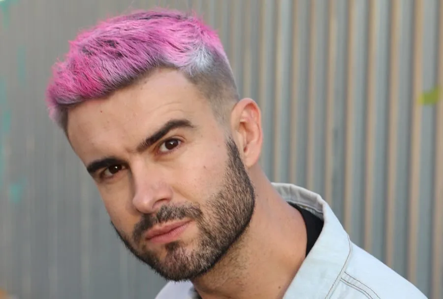 short quiff with pink highlights for men