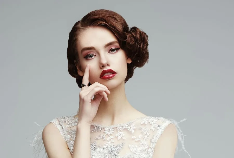 short vintage hairstyle for wedding