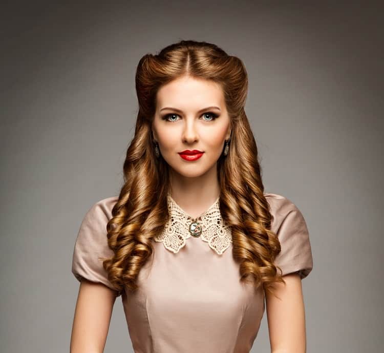 long hairstyle of 1940s