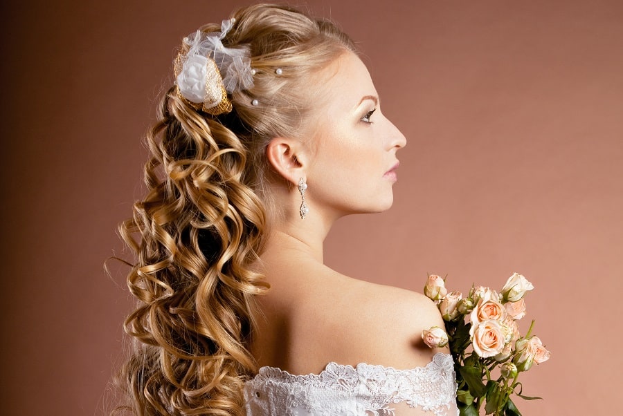 long wedding hairstyle with perm hair