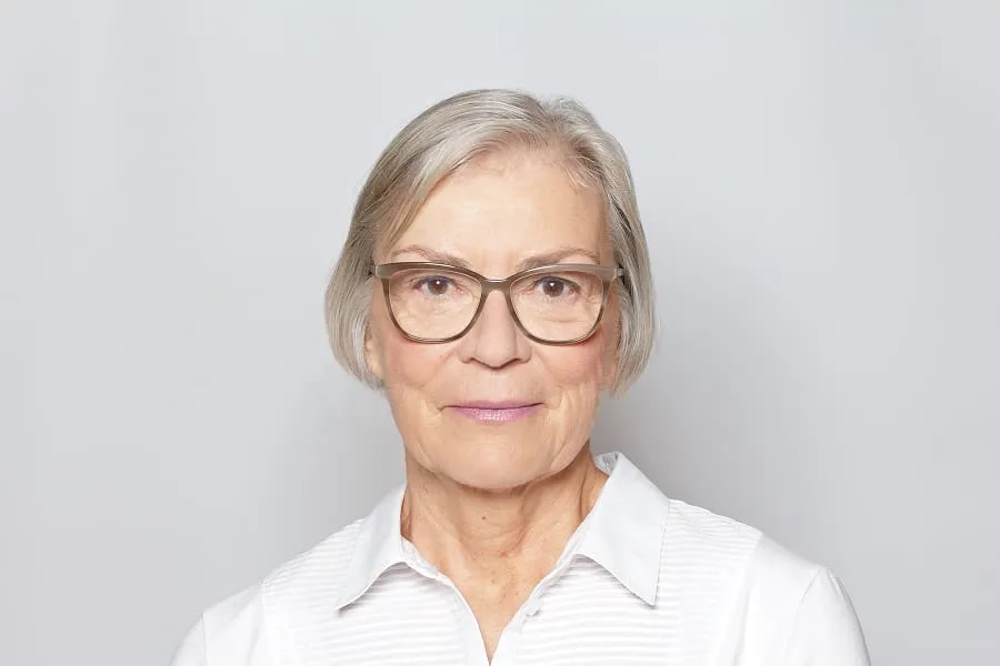thin bob for women over 50 with glasses